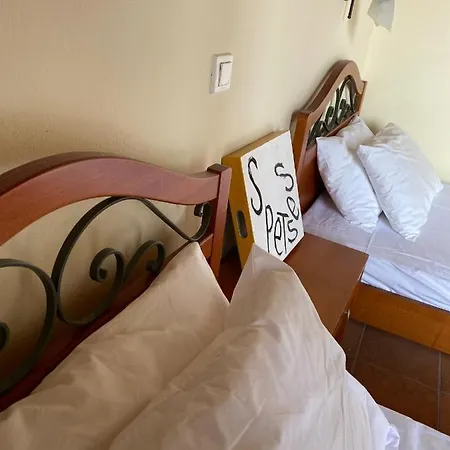 Hotel A Faros 2*